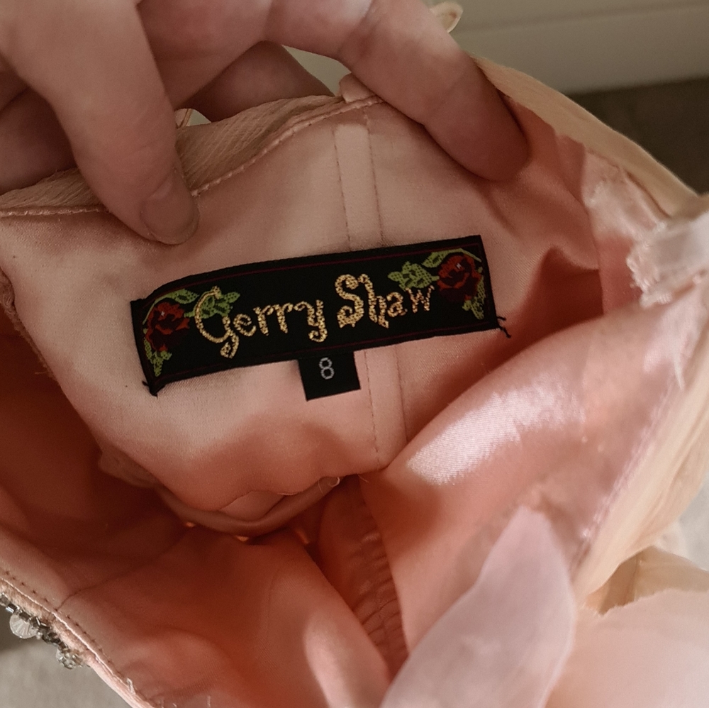 🎁Designer Gerry Shaw Pink Frill One Off Shoulder Jewel Dress - Picture 4 of 14